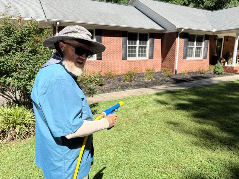 Spencer's Lawn Care work in Mount Holly, NC — photo 4